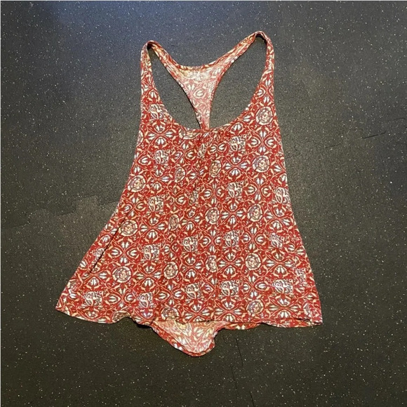 Converse One Star Women’s Size Large Racerback Twist Tank Top White Red … - Picture 1 of 7